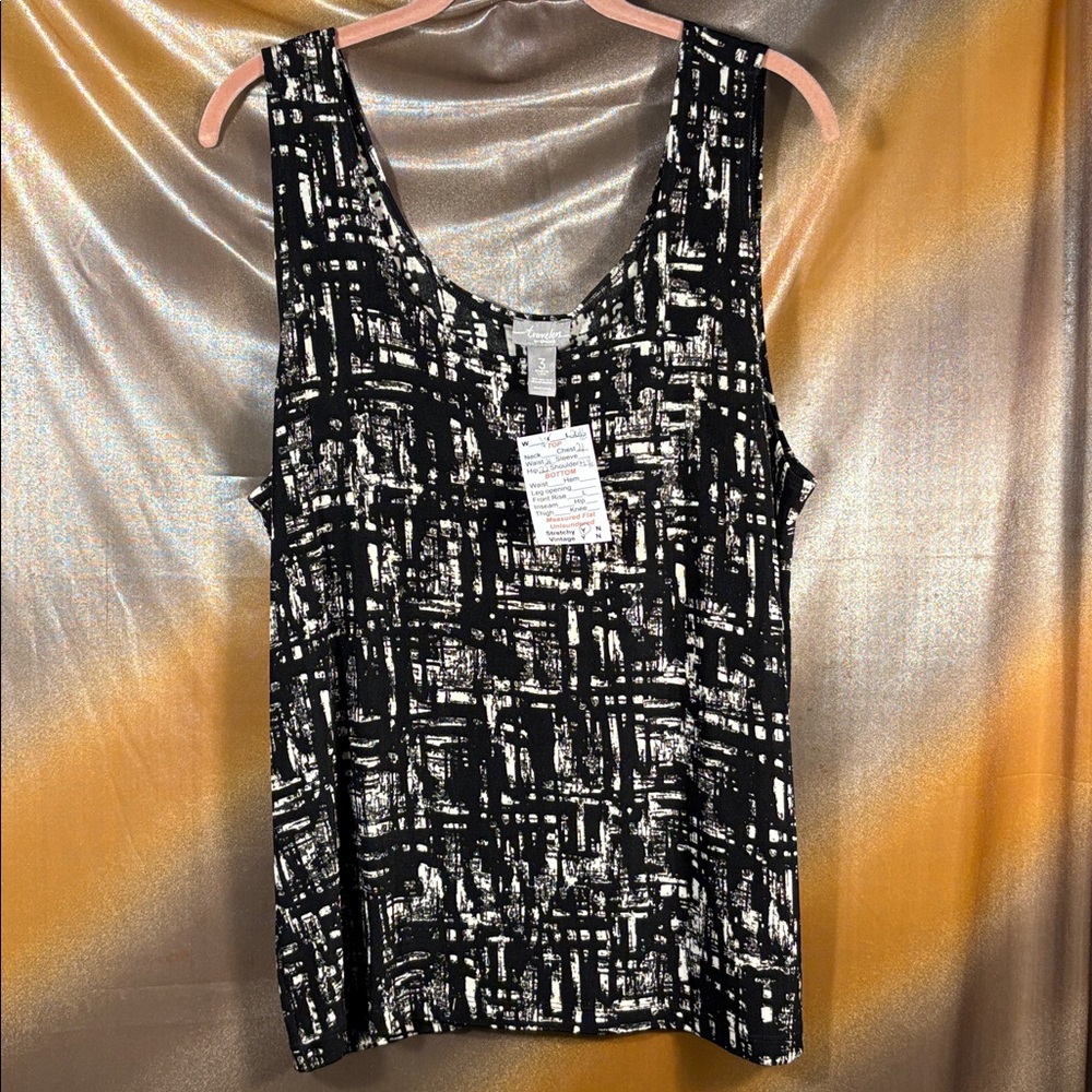 Black and‎ White Abstract Print Tank Top Travelers by Chico size 3 ii
